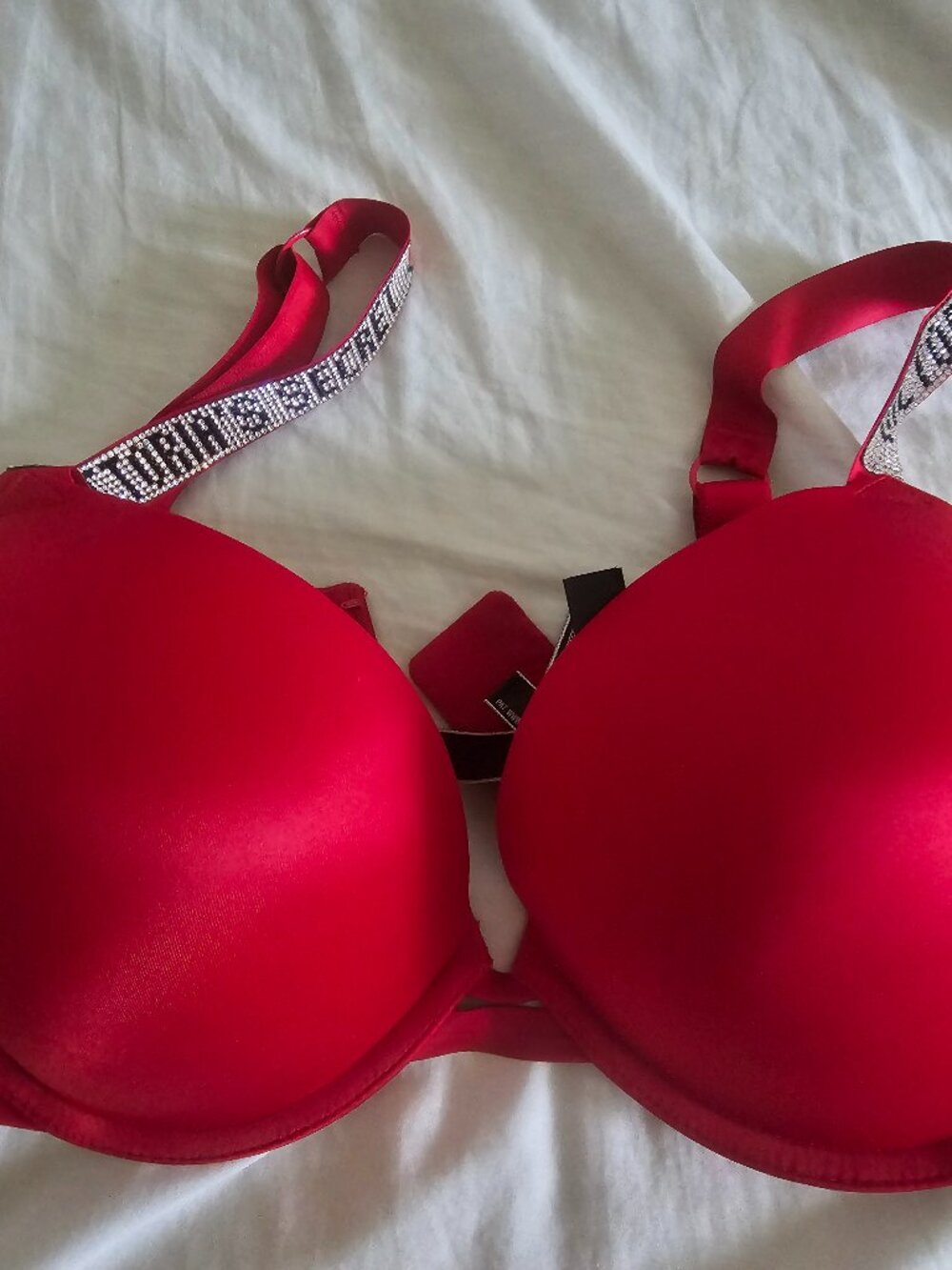 Victoria’s Secret Bombshell Red 36D Rhinestone Shine Strap Push-Up Bra Rare